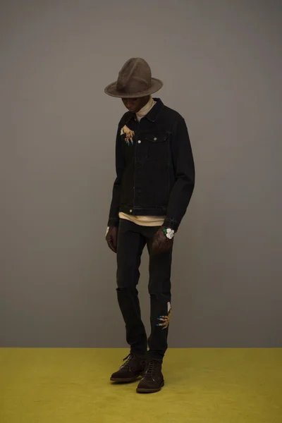 Look 1